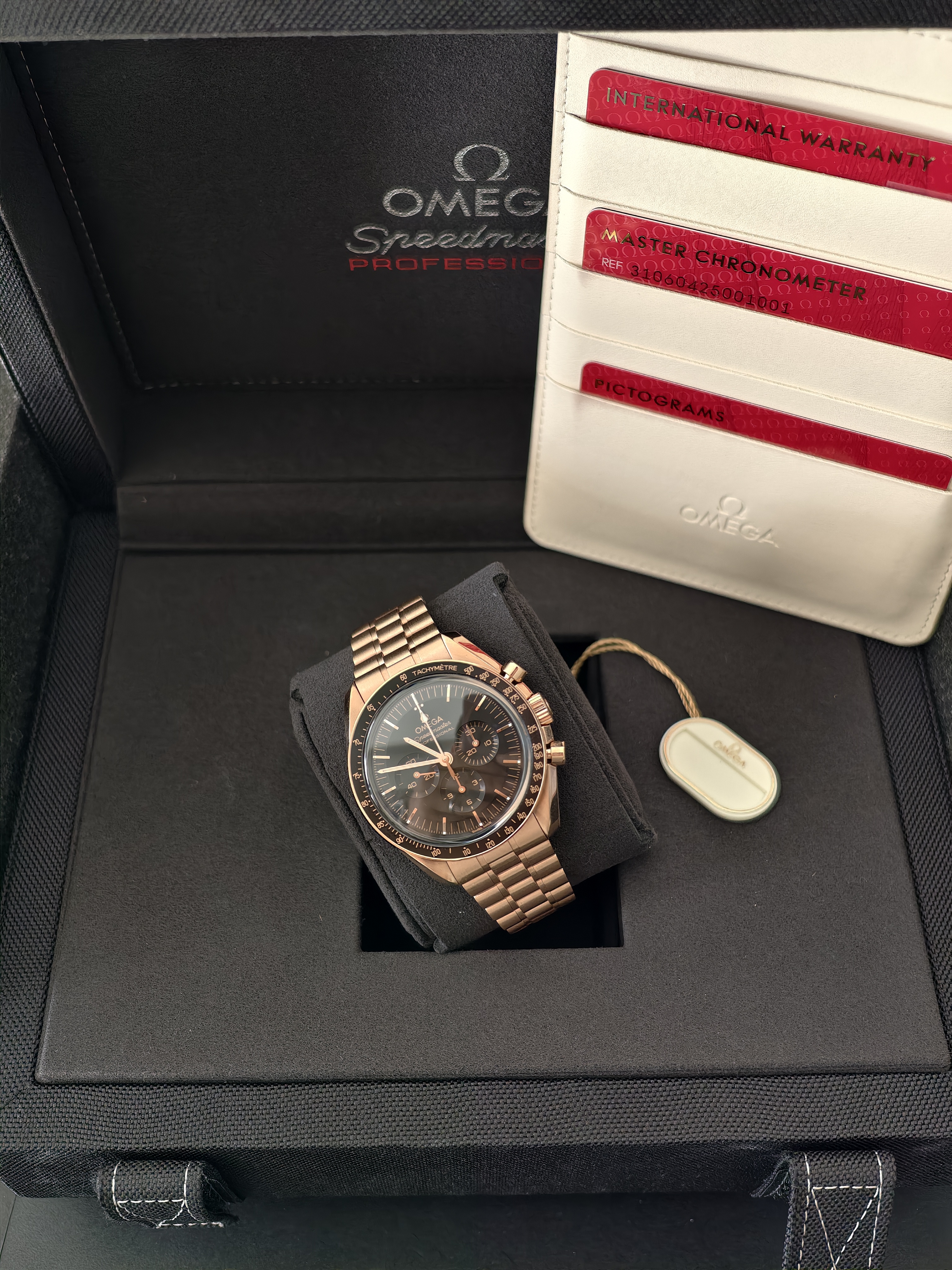 Omega  Speedmaster Professional
