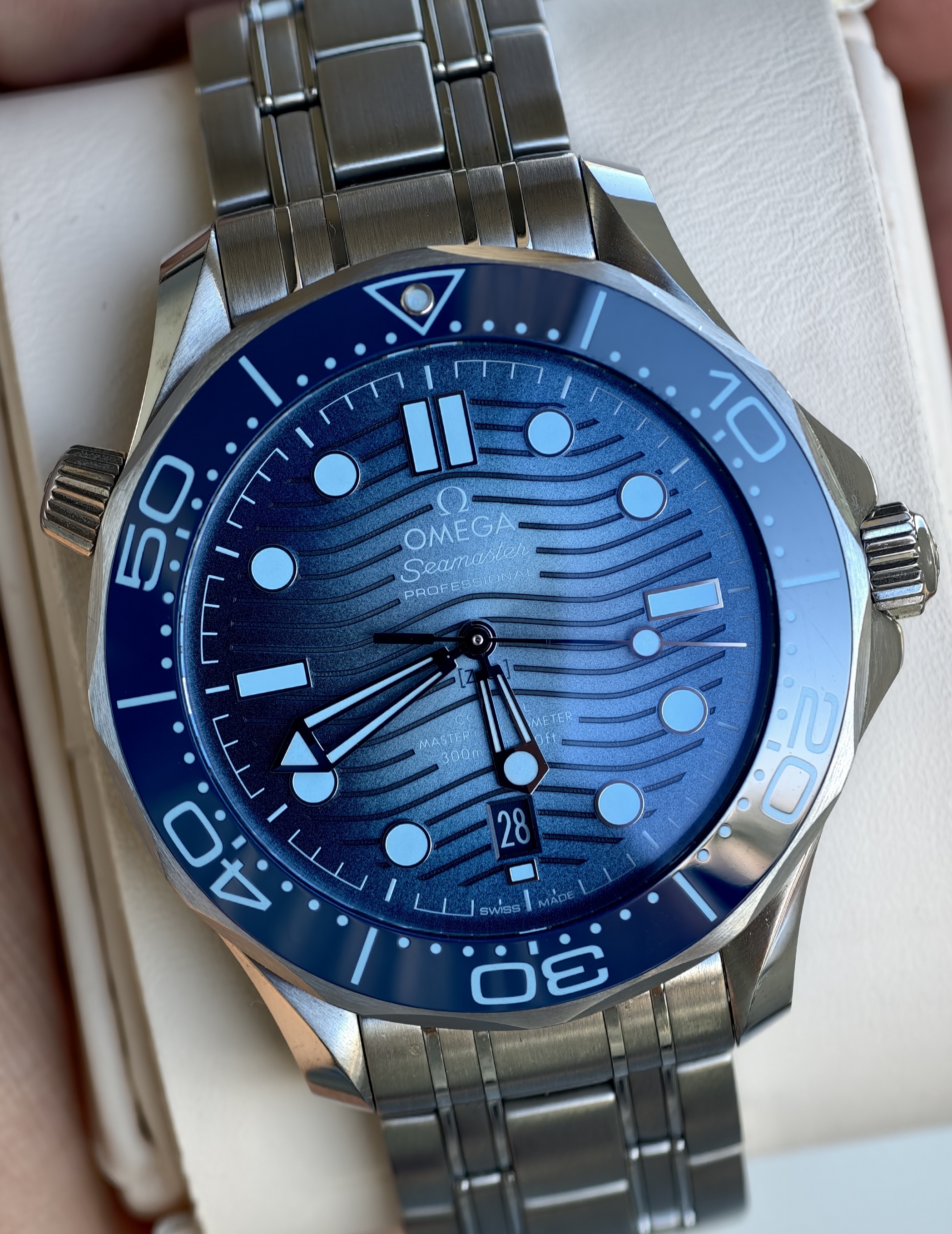 Omega  Seamaster Diver 300