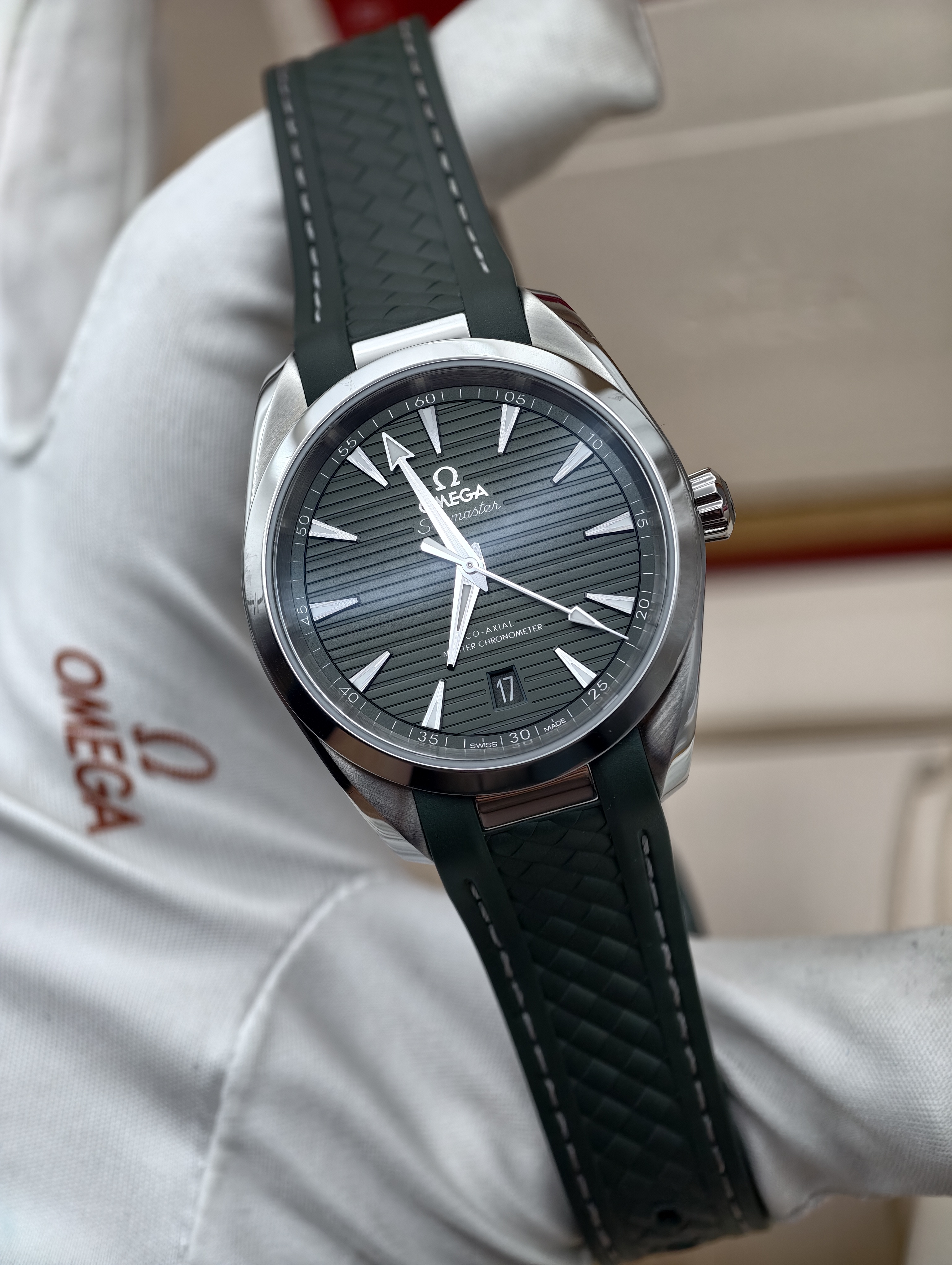Omega  Seamaster Aquaterra
