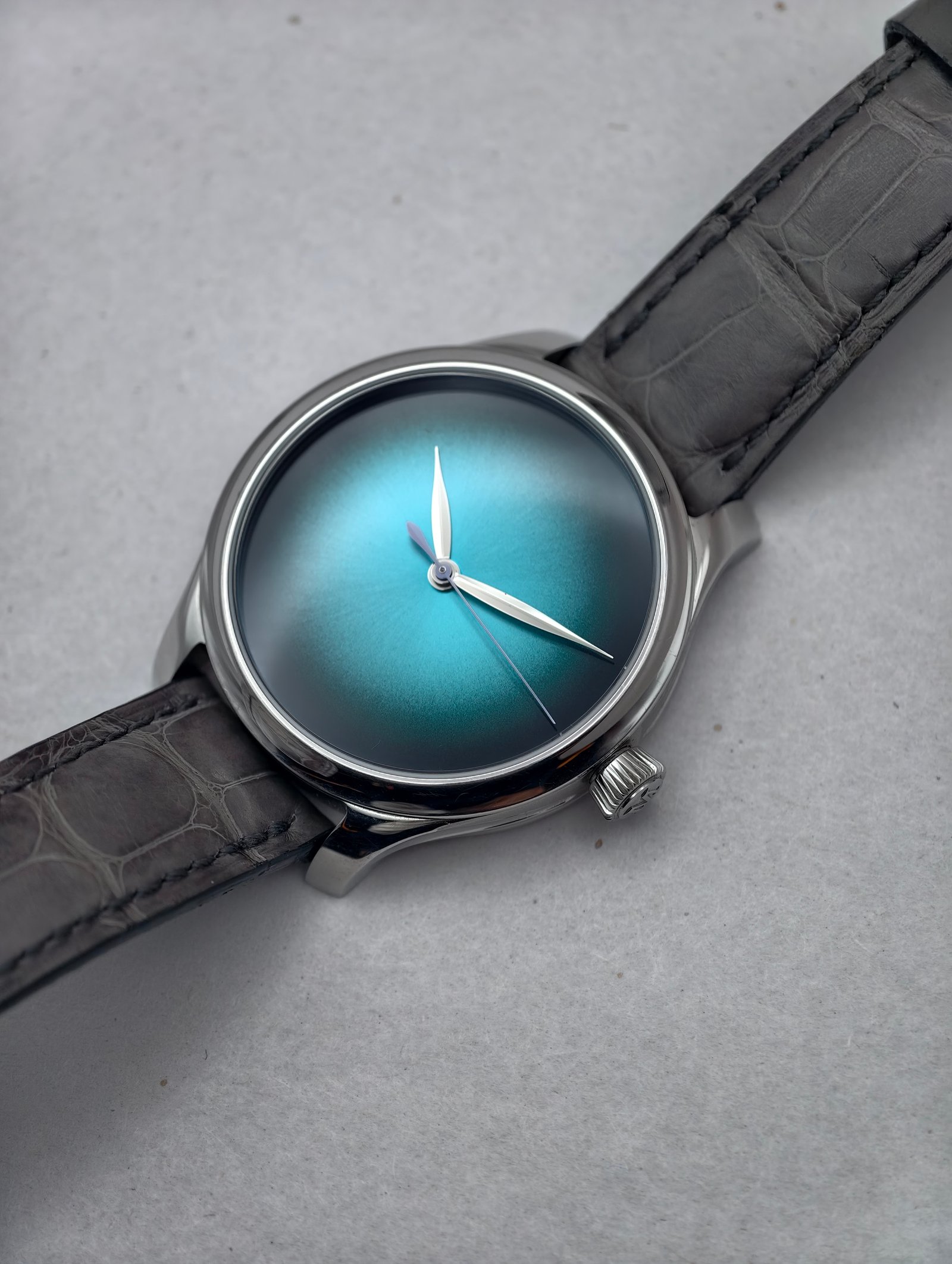H. Moser & Cie Endeavour Centre Seconds