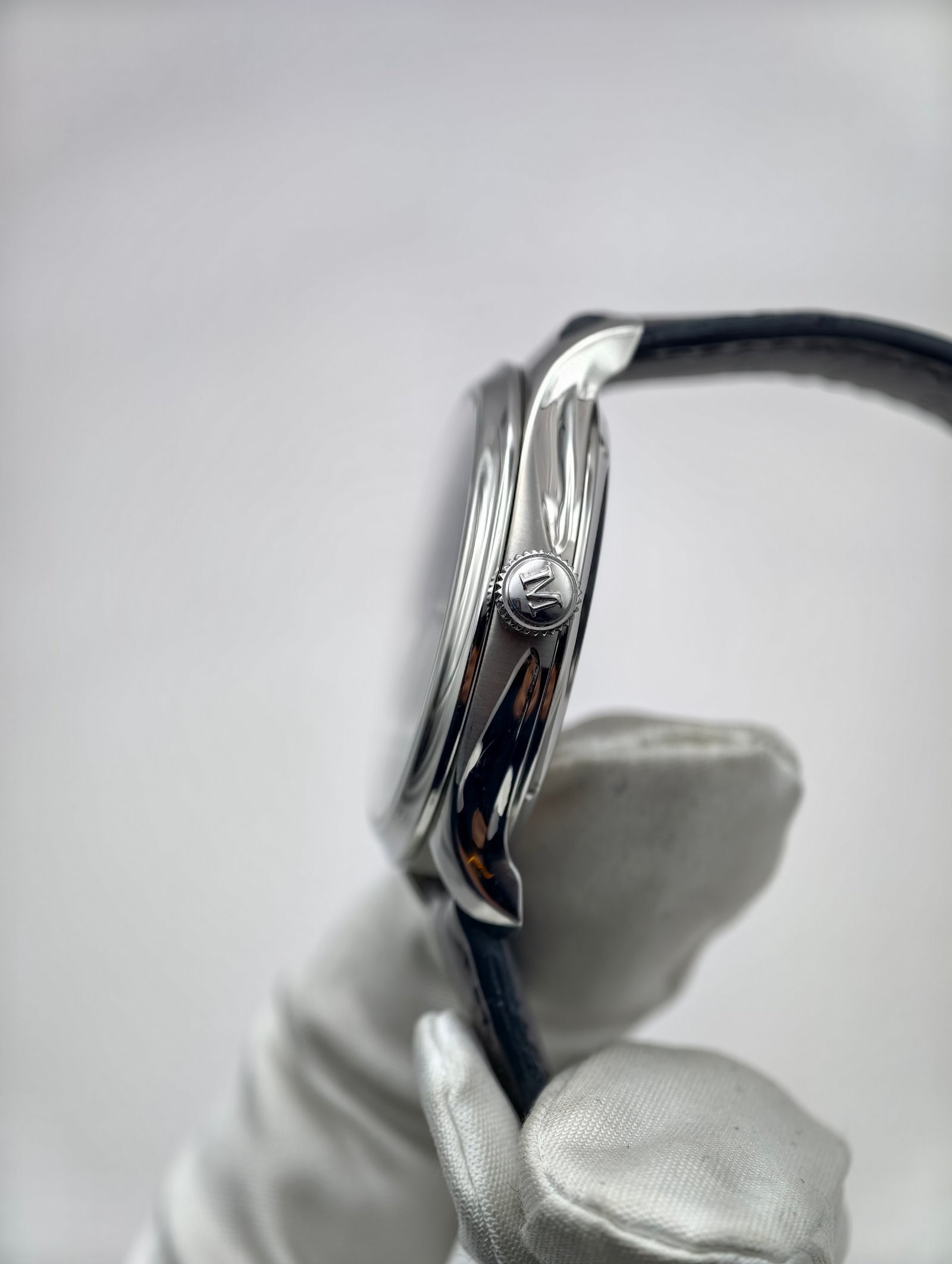 H. Moser & Cie Endeavour Centre Seconds