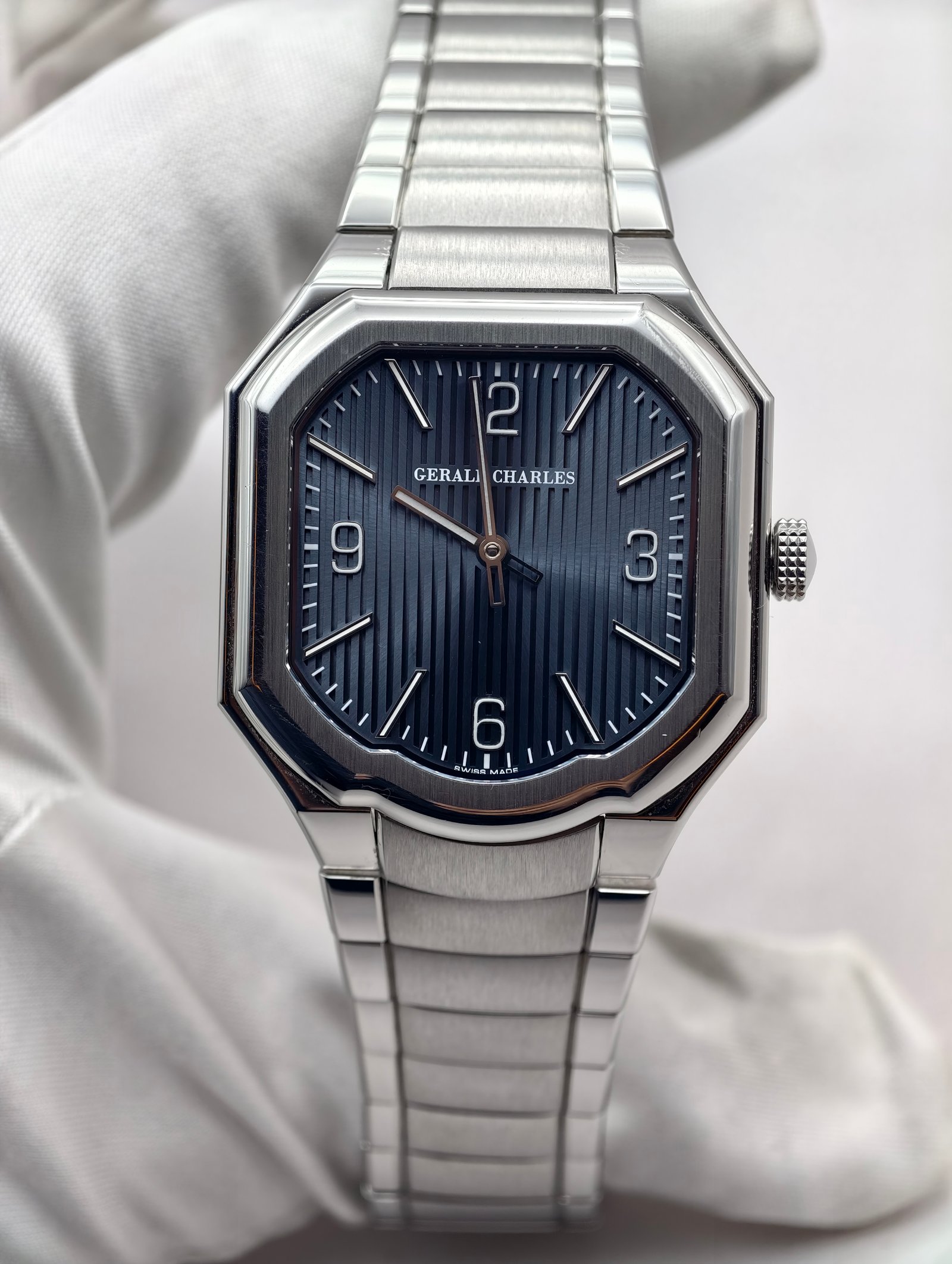Gerald Charles Masterlink Blue