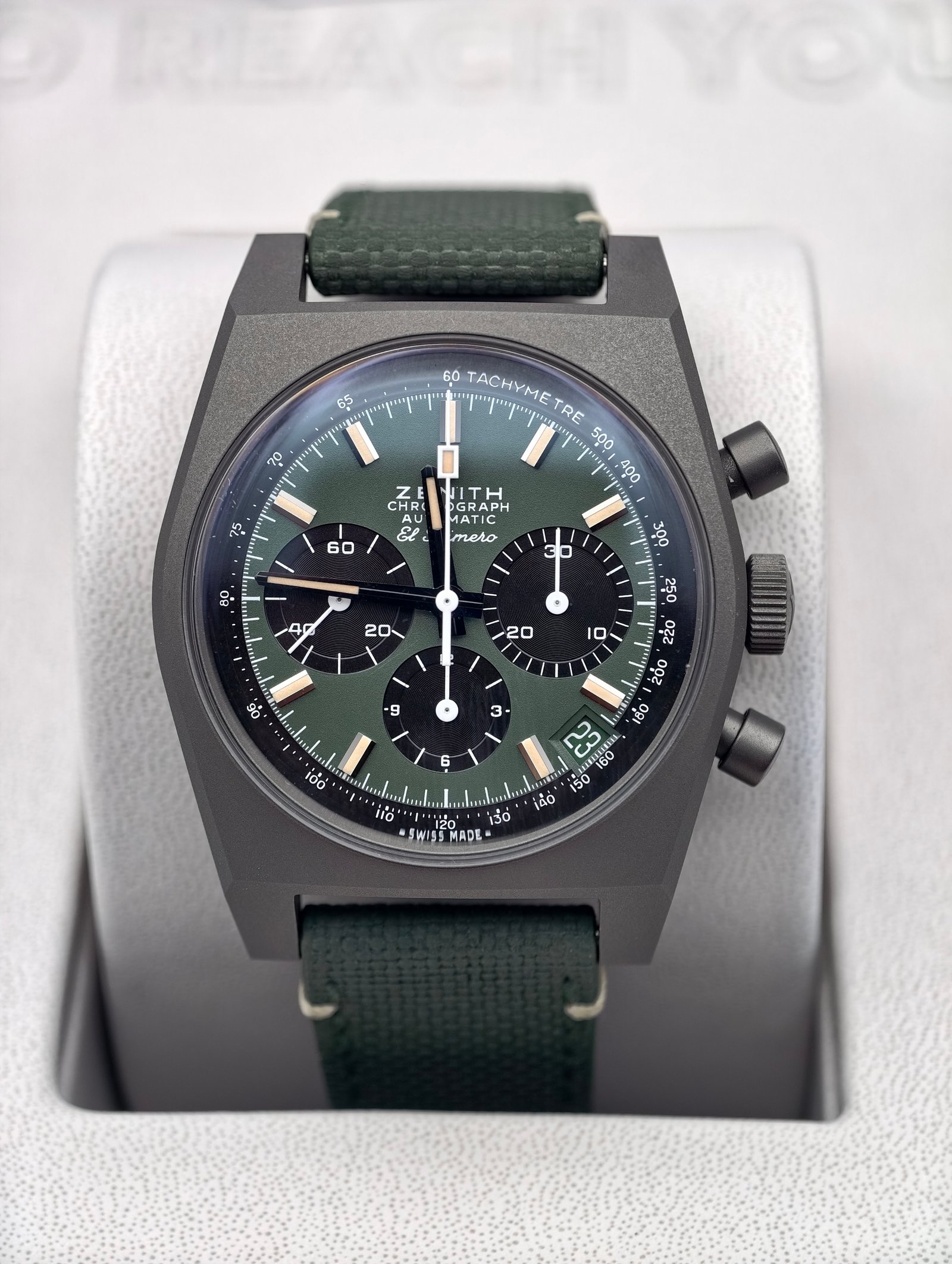 Zenith Chronomaster Revival Safari 