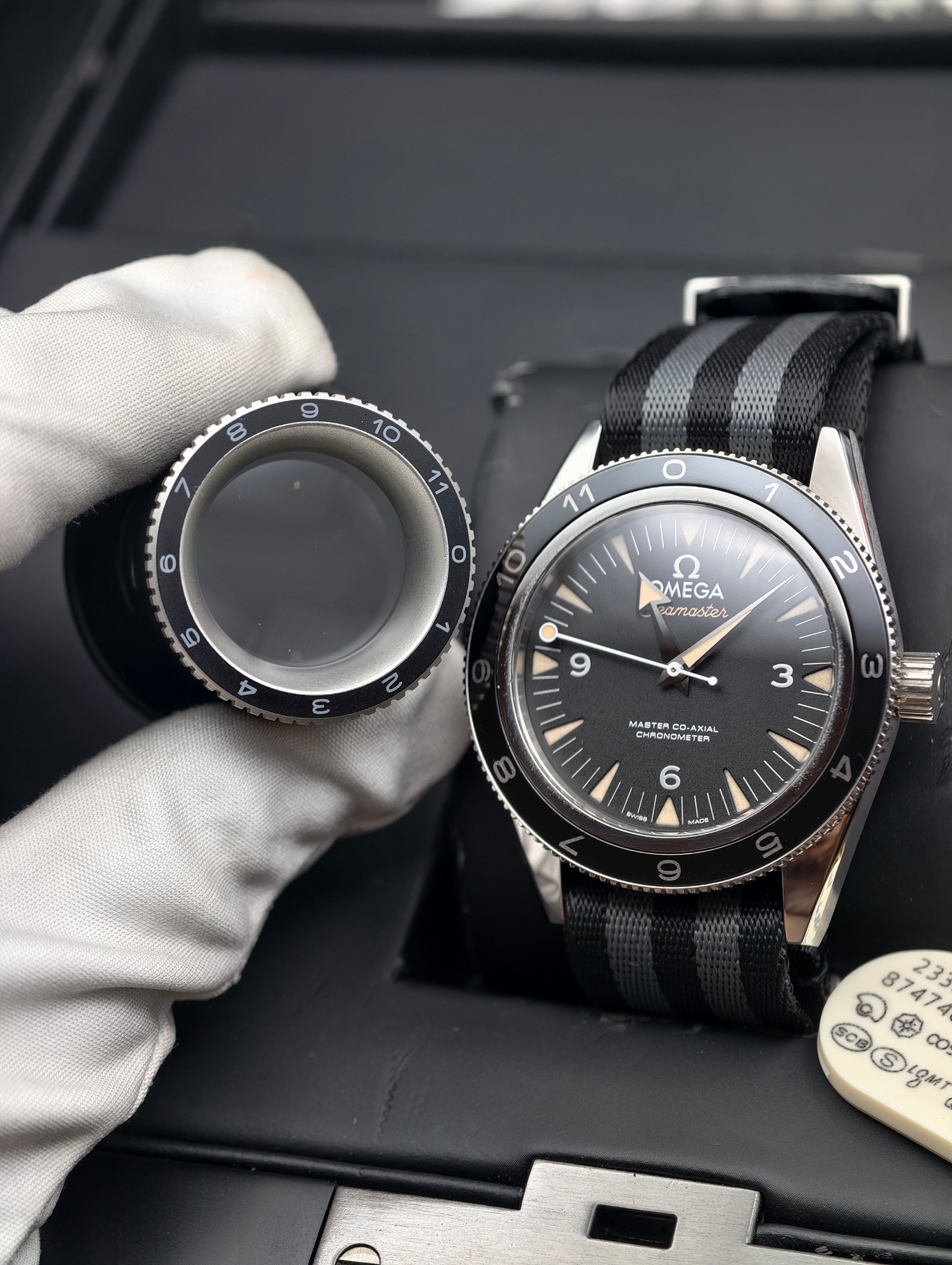 Omega  Seamaster 300 Heritage